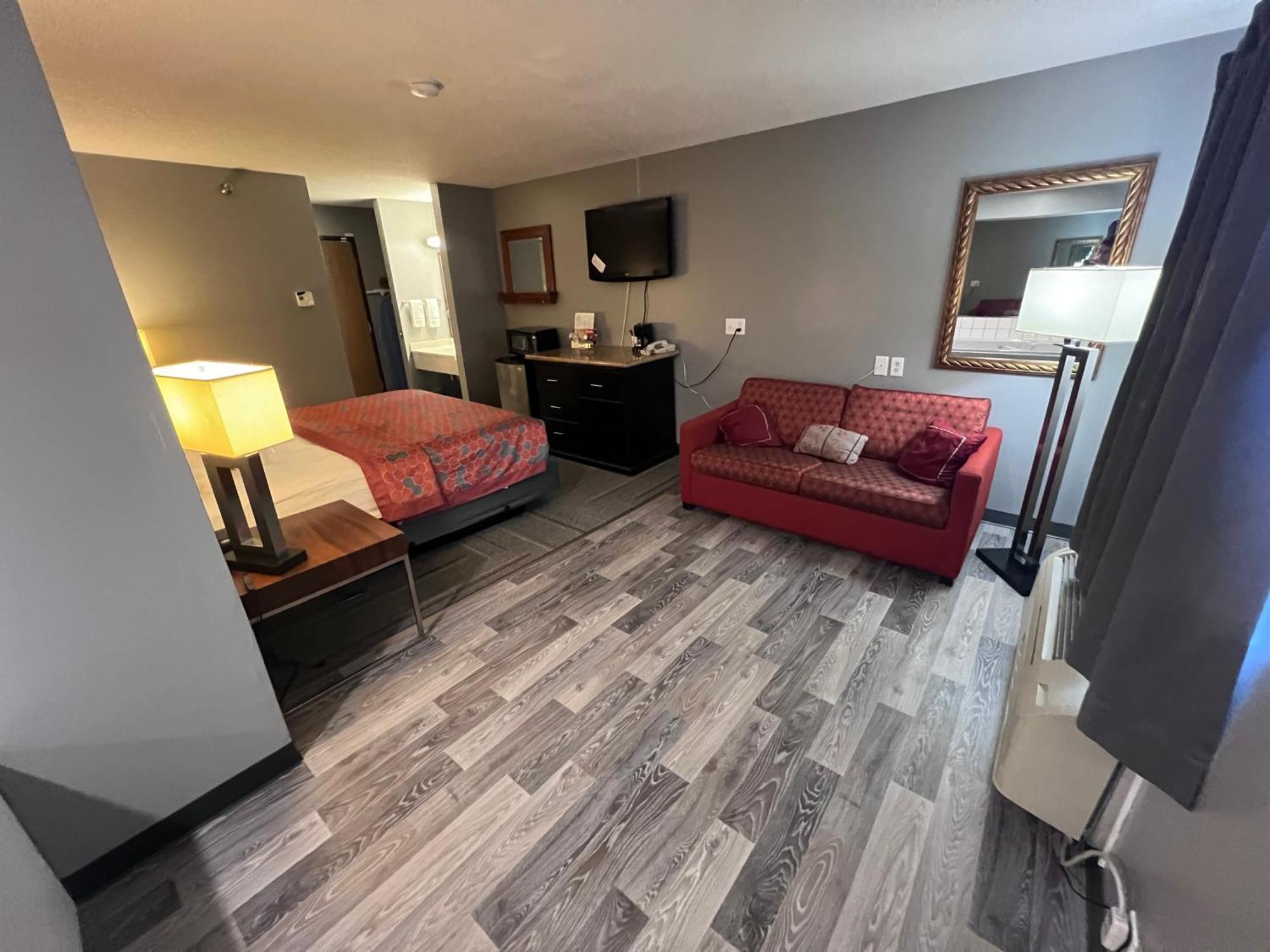 American Inn And Suites Ionia Екстер'єр фото