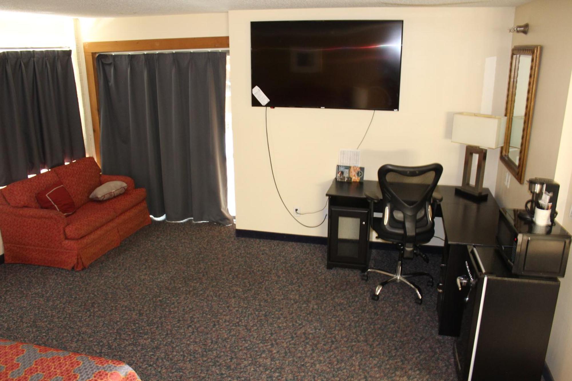 American Inn And Suites Ionia Екстер'єр фото